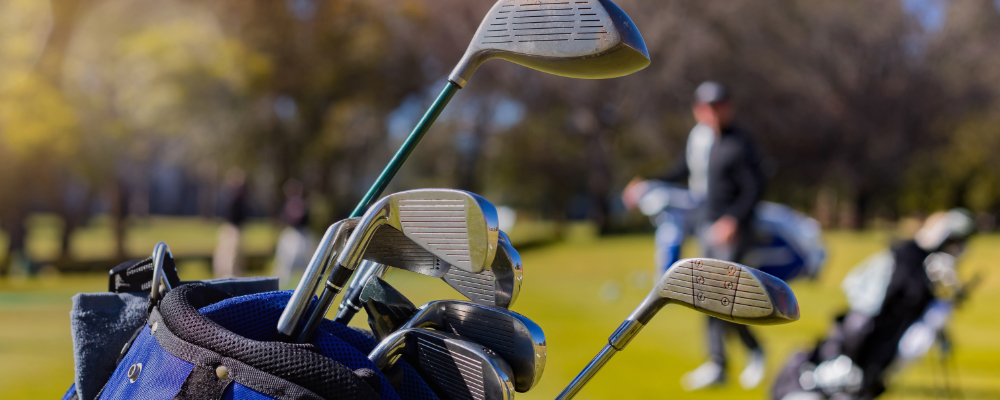 A set of golf clubs that can be stored with BEAM Space.